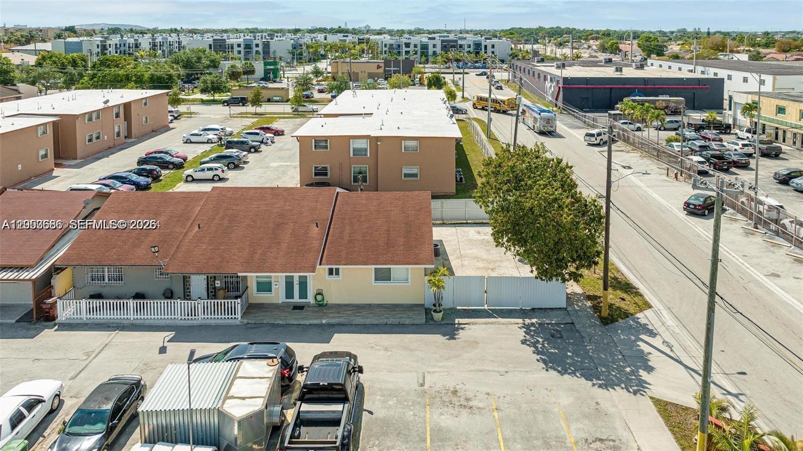 330 W 74th Pl # 330, Hialeah FL 33014