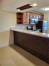 1719 WHITEHALL Drive # 303 — Photo 4