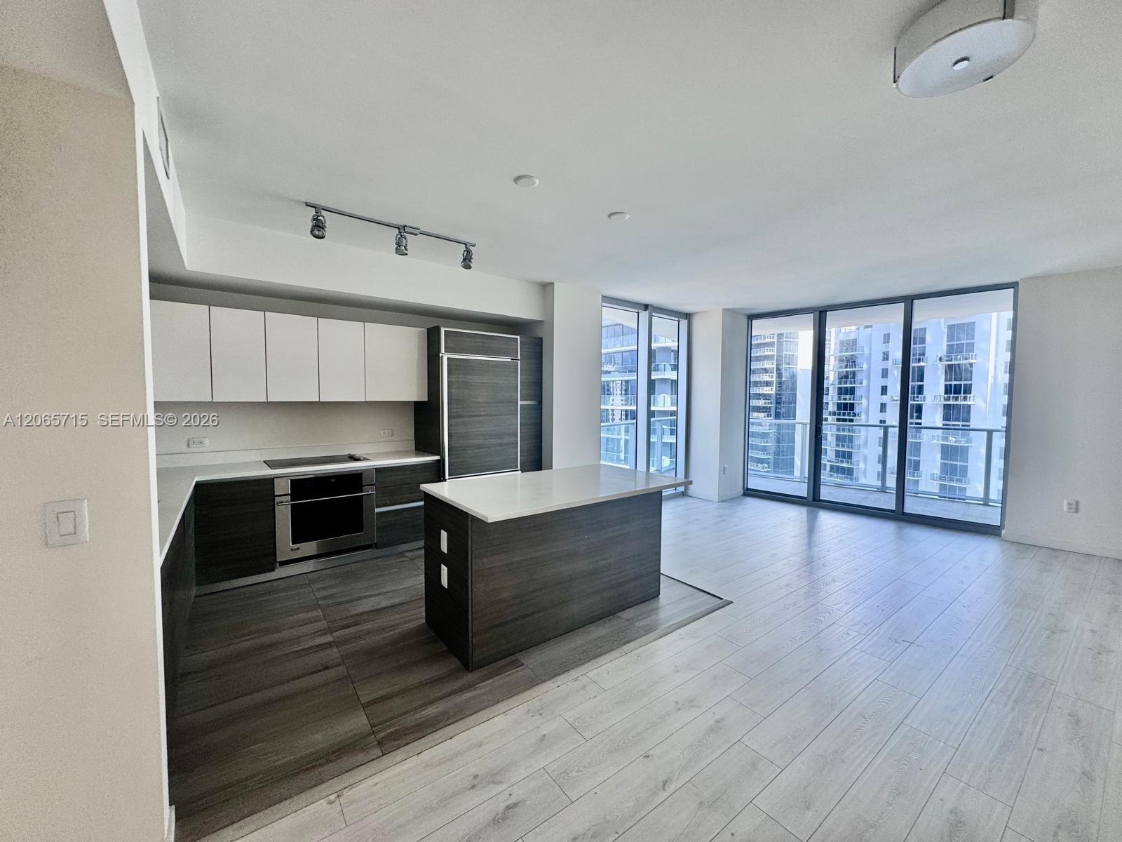 1100 S Miami Ave # 3010 — Photo 2