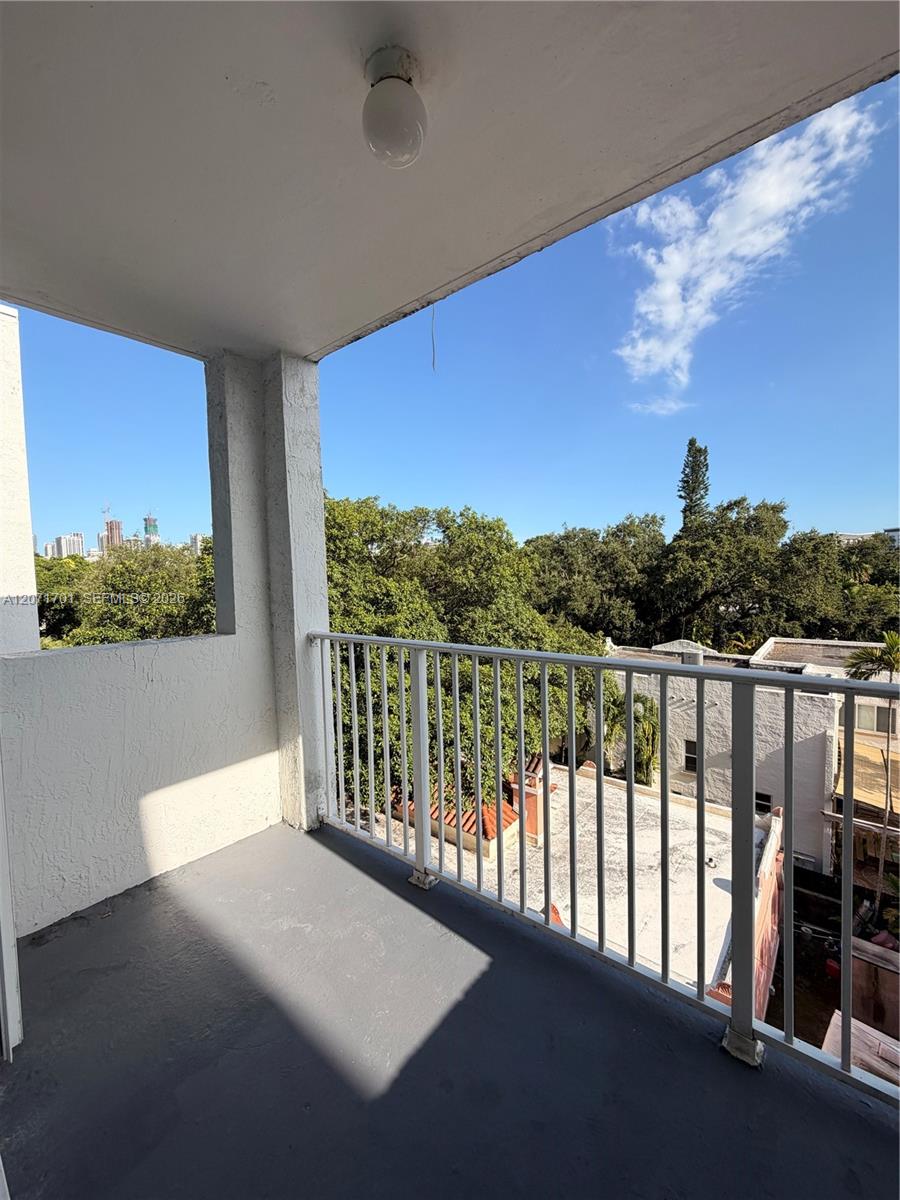 1010 NW 11th St # 507 View 1