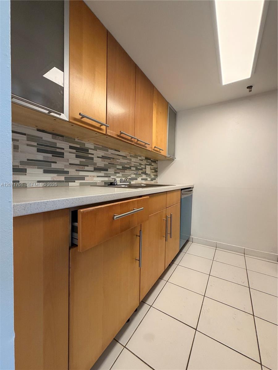 1010 NW 11th St # 507 View 10