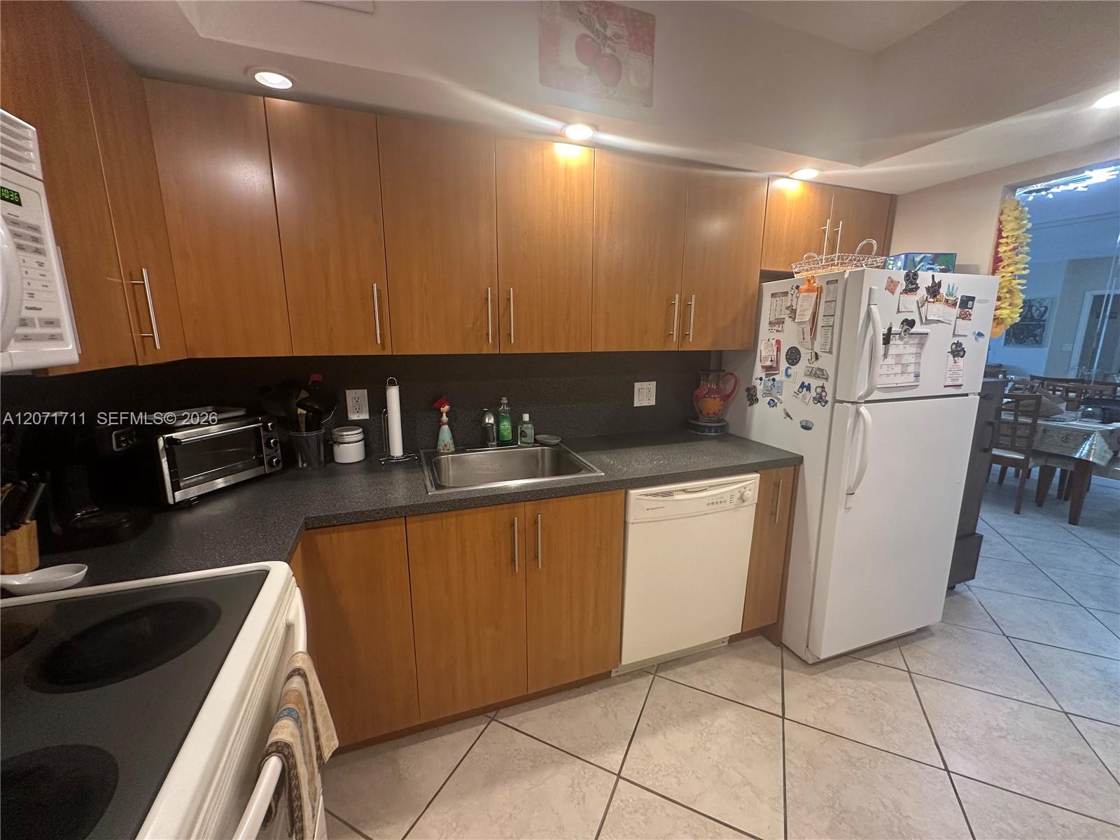 1985 S Ocean Dr # 12B View 5