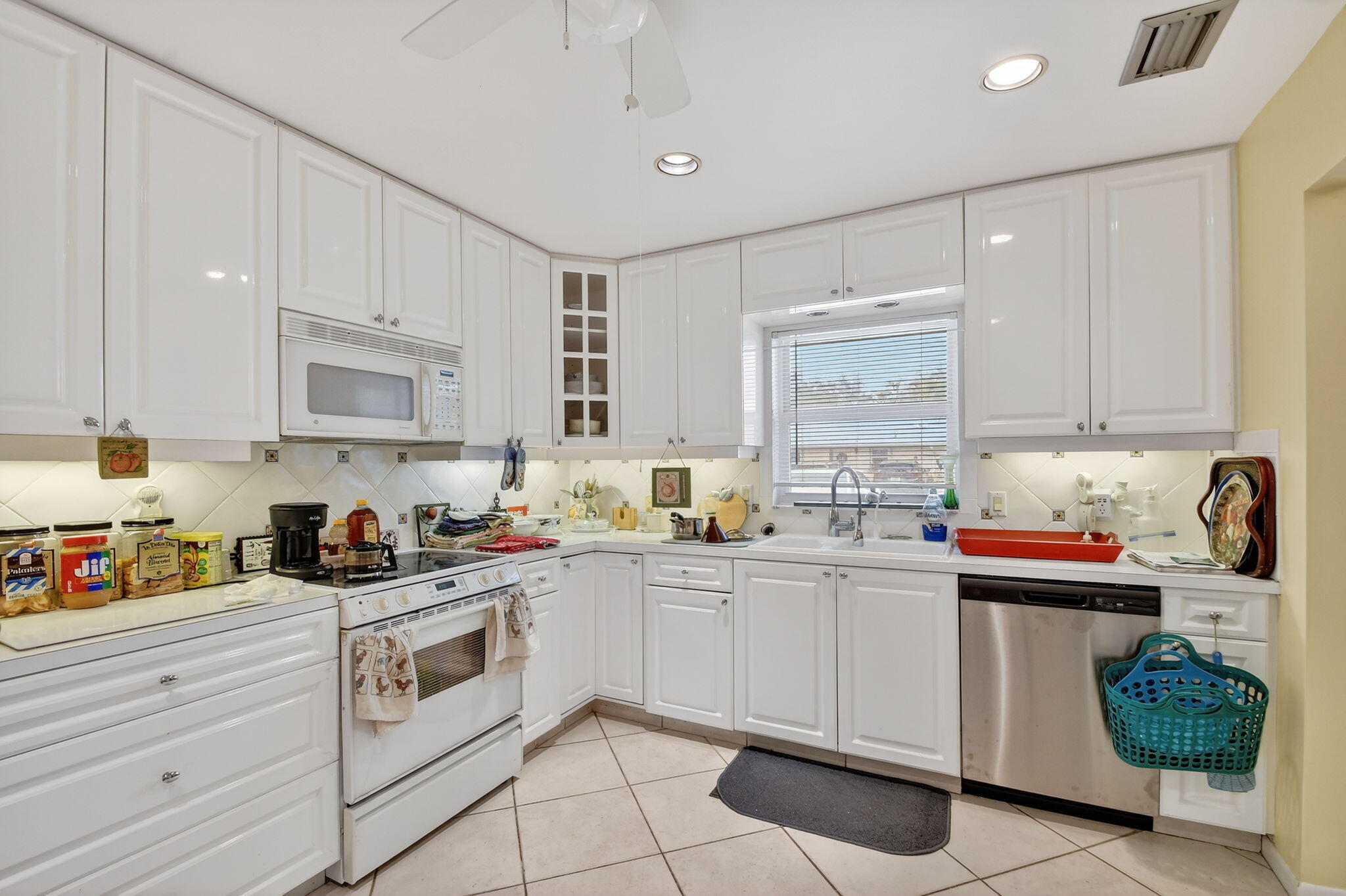 782 Nantucket Circle, Lake Worth FL 33467