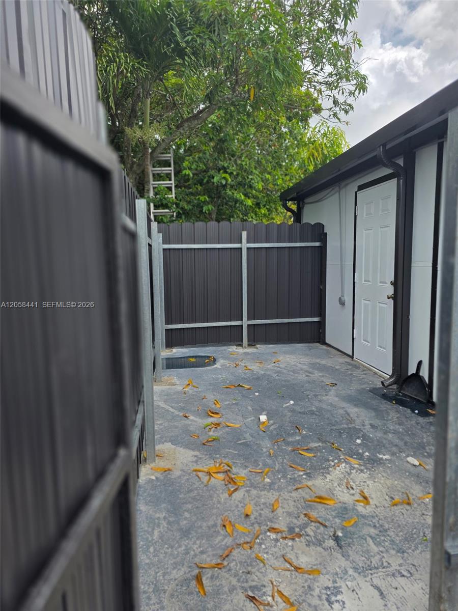 19393 NW 30ct, Miami Gardens FL 33023