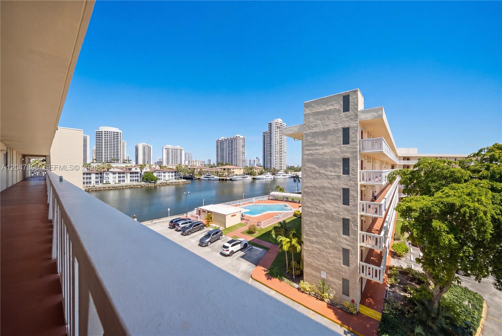 2999 Point East Dr # C507, Aventura FL 33160