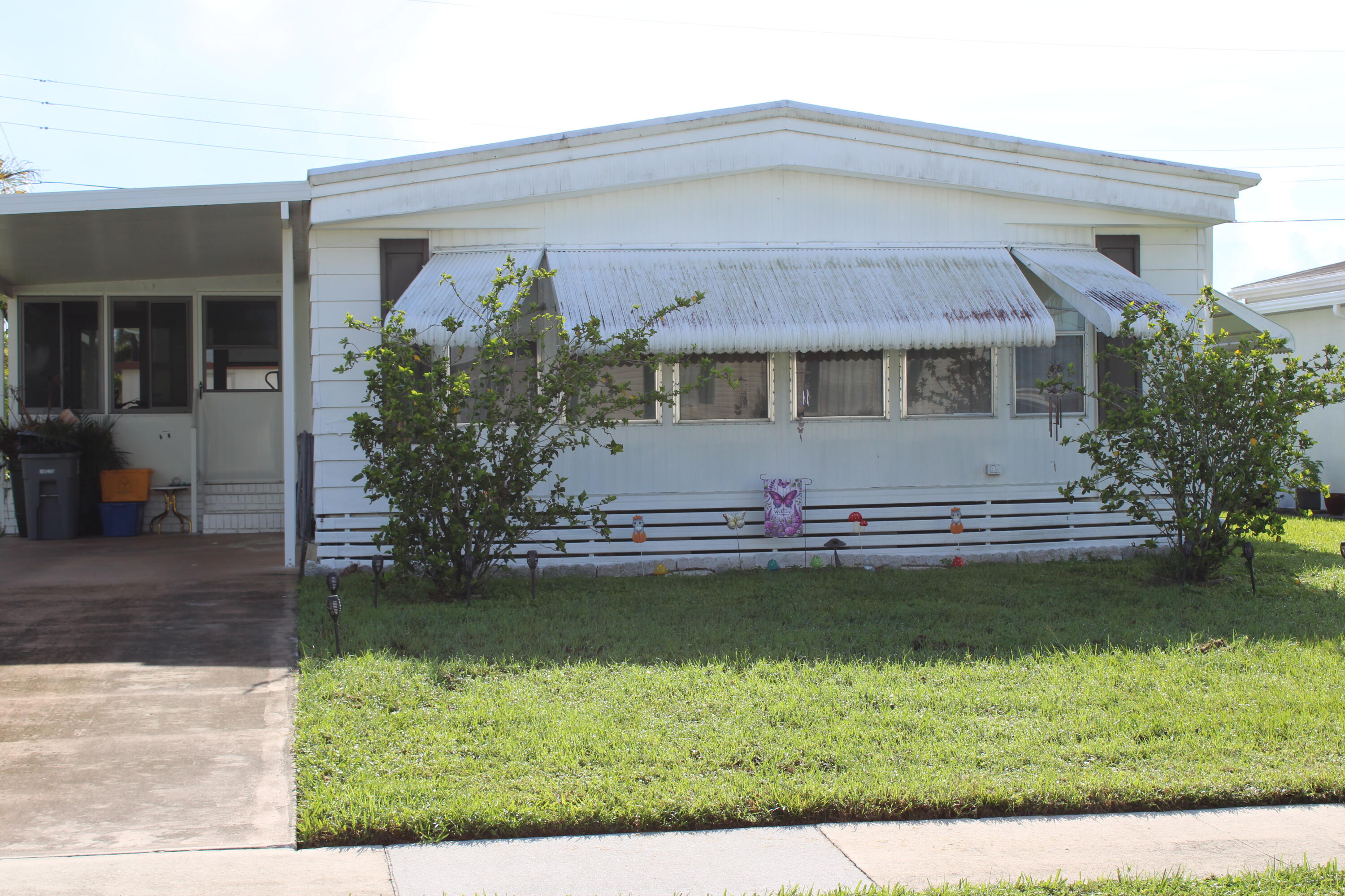 4034 SANDPINE Circle — Photo 3