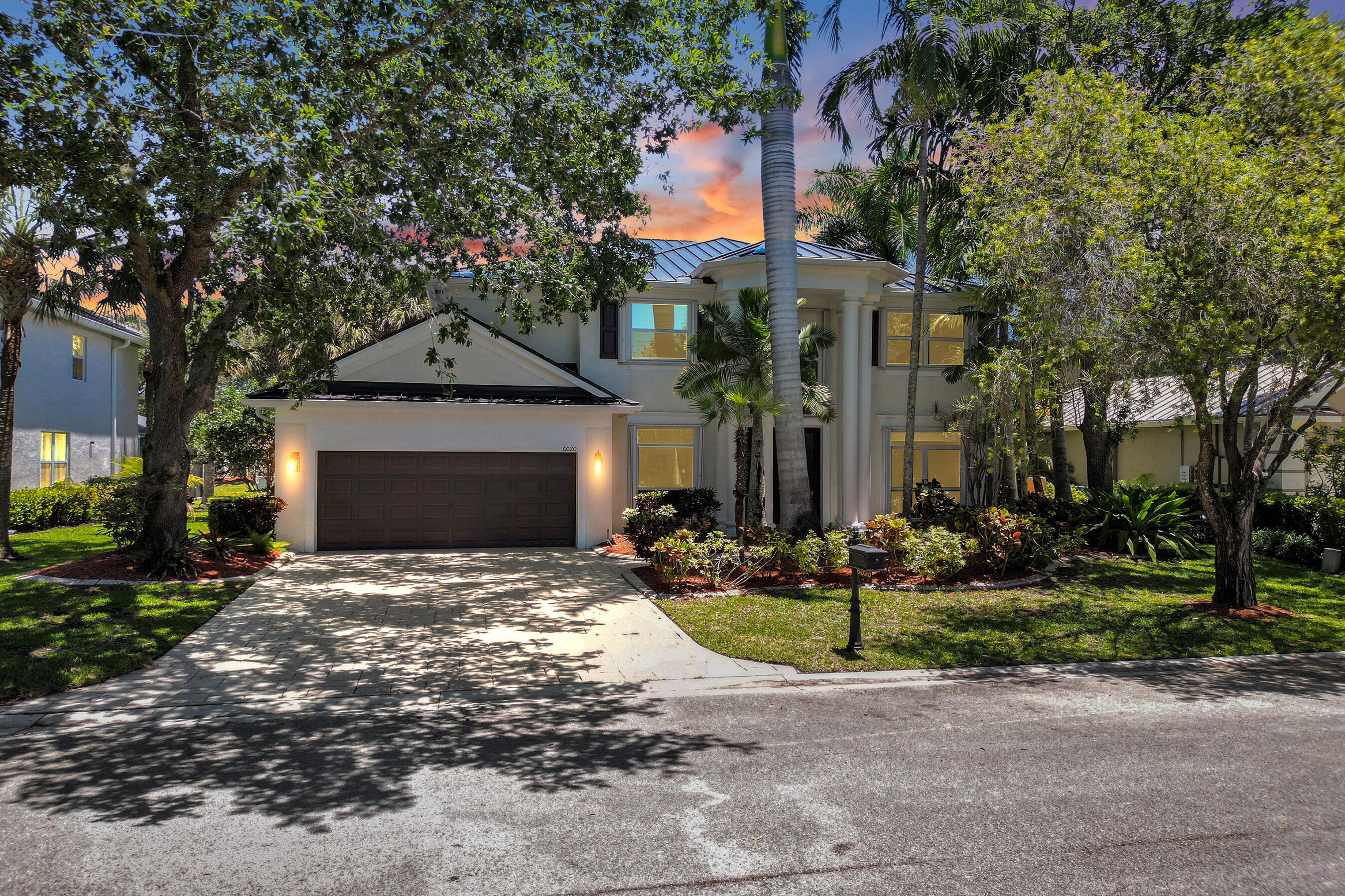 6020 NW 104th Lane — Photo 3