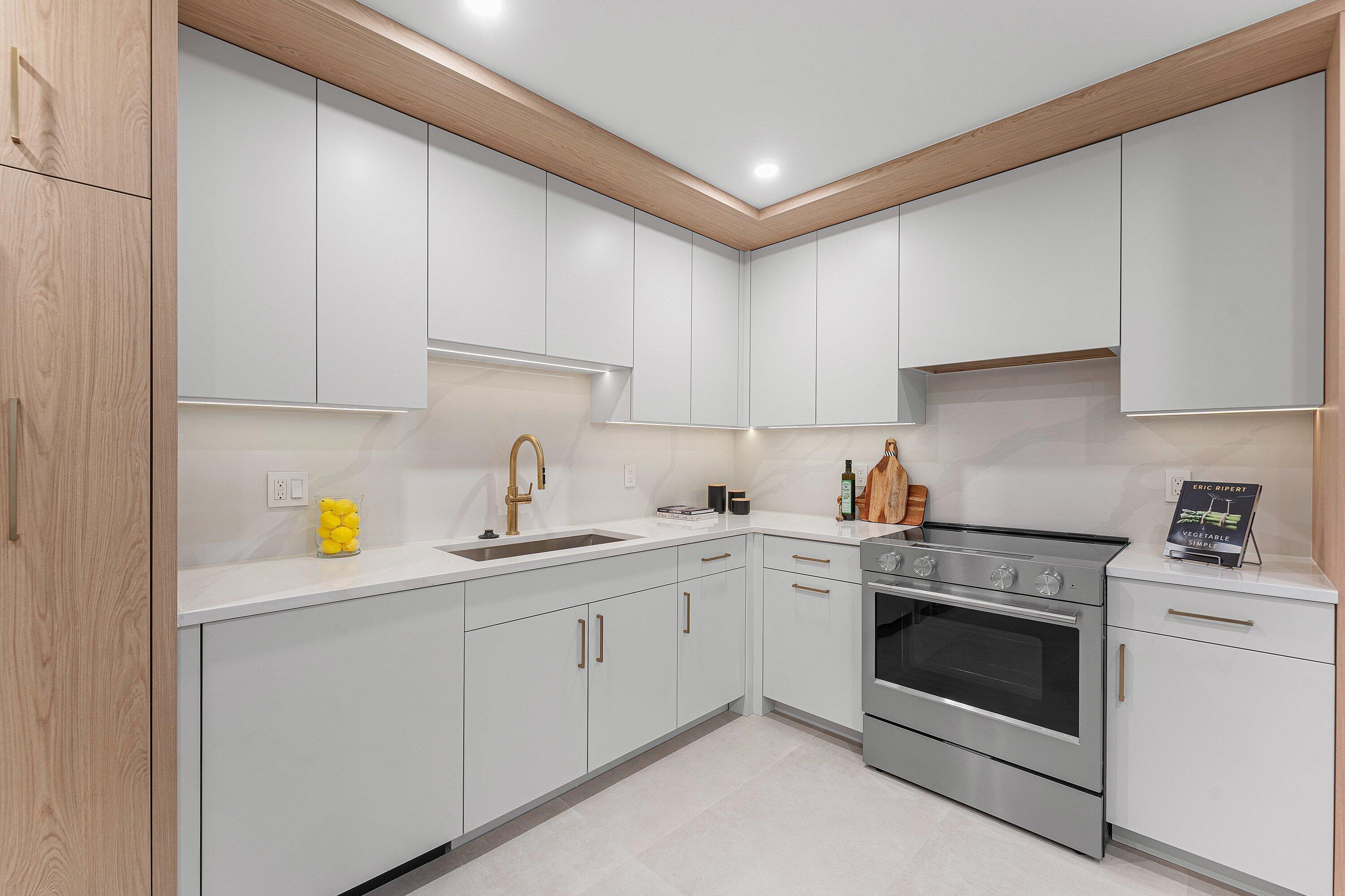 5160 Lake Catalina Drive # C — Photo 4