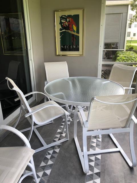 3980 Oaks Clubhouse Drive # 101 — Photo 3