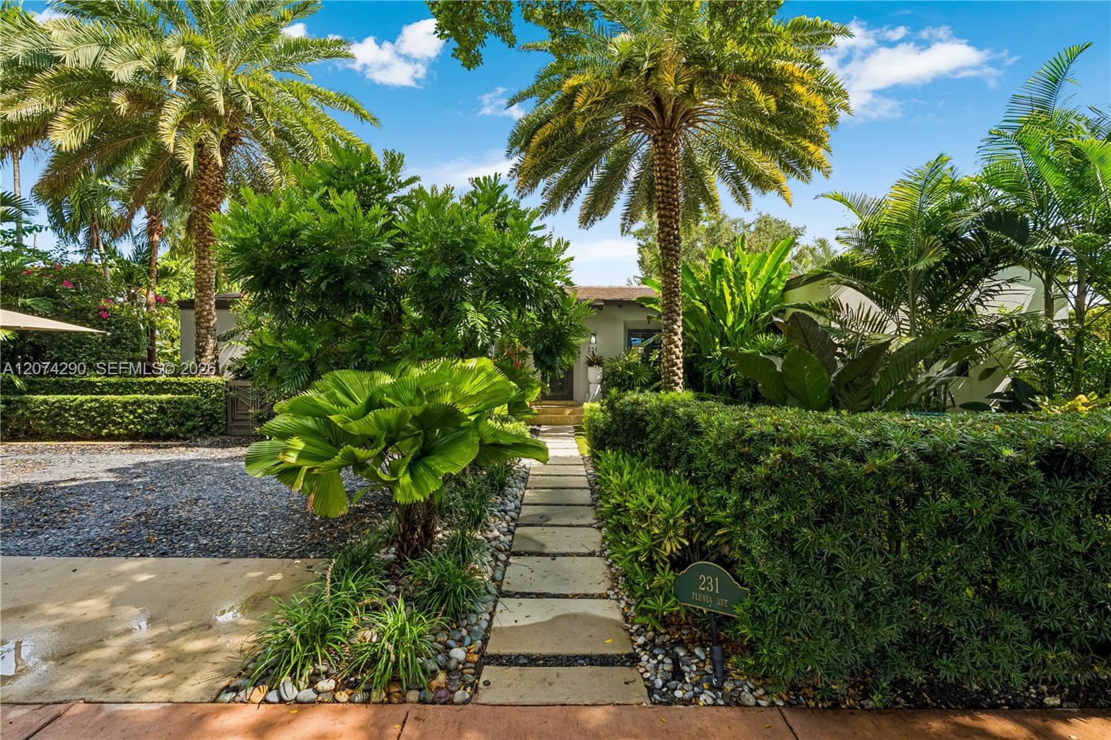 231 Fluvia Ave — Photo 4