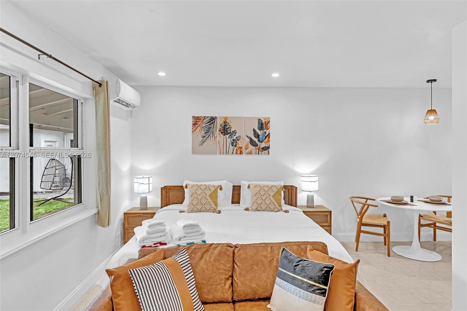1941 Washington St # 5 — Photo 4