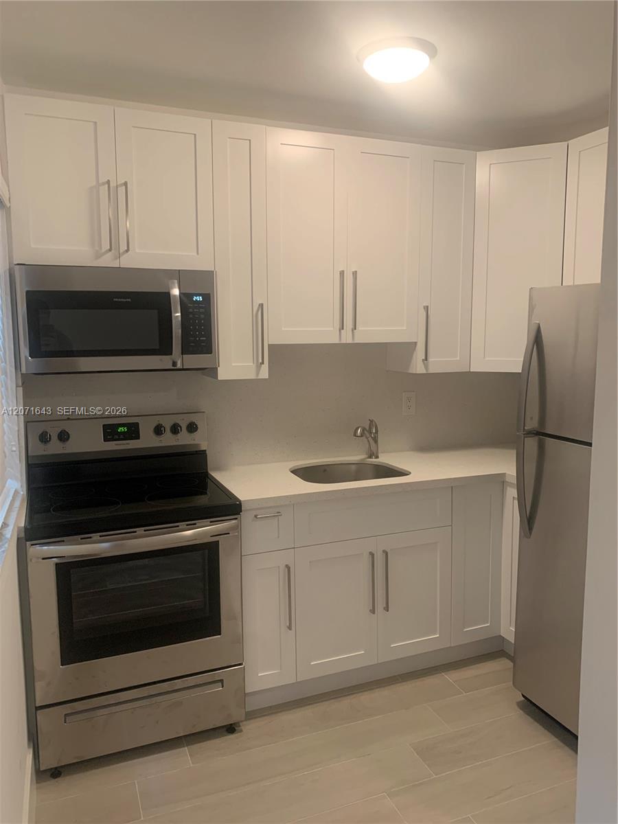1218 Salzedo St # 6 View 3