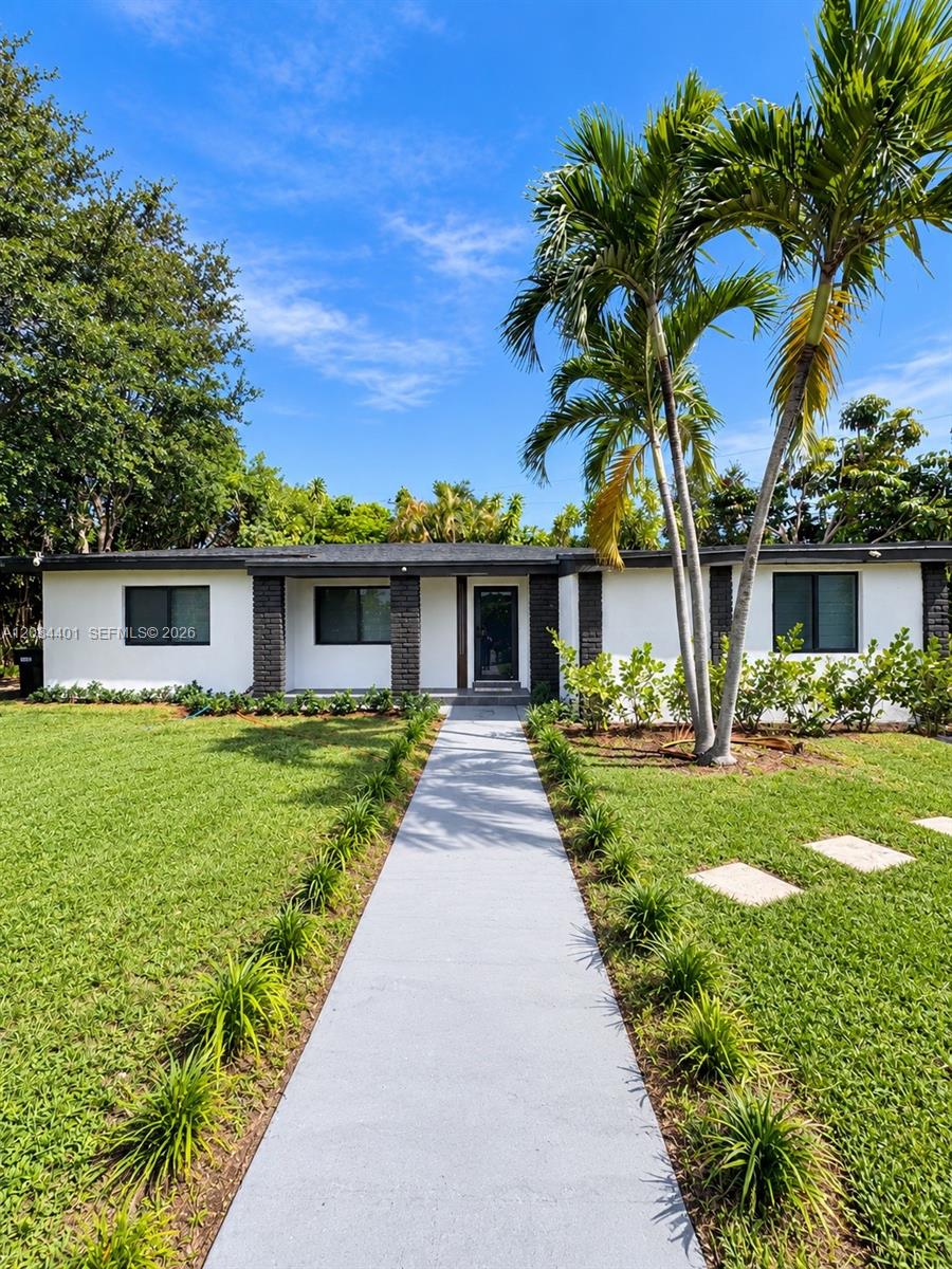 930 NE 163rd St, North Miami Beach FL 33162