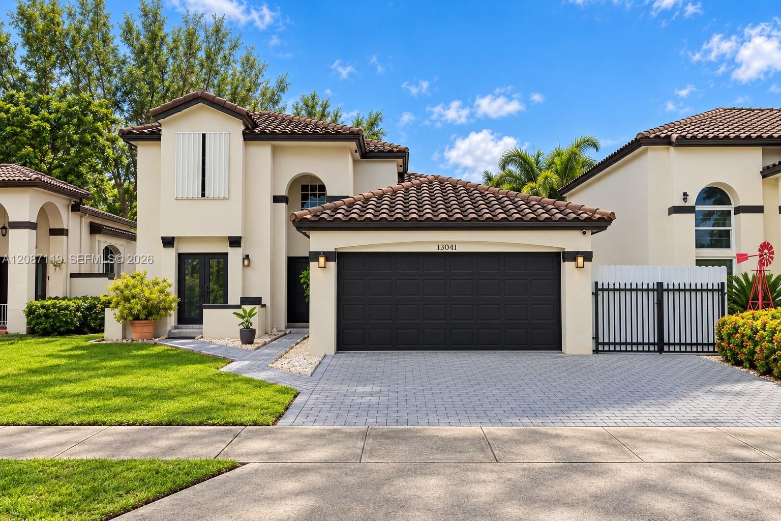 13041 NW 11th Ter, Miami FL 33182