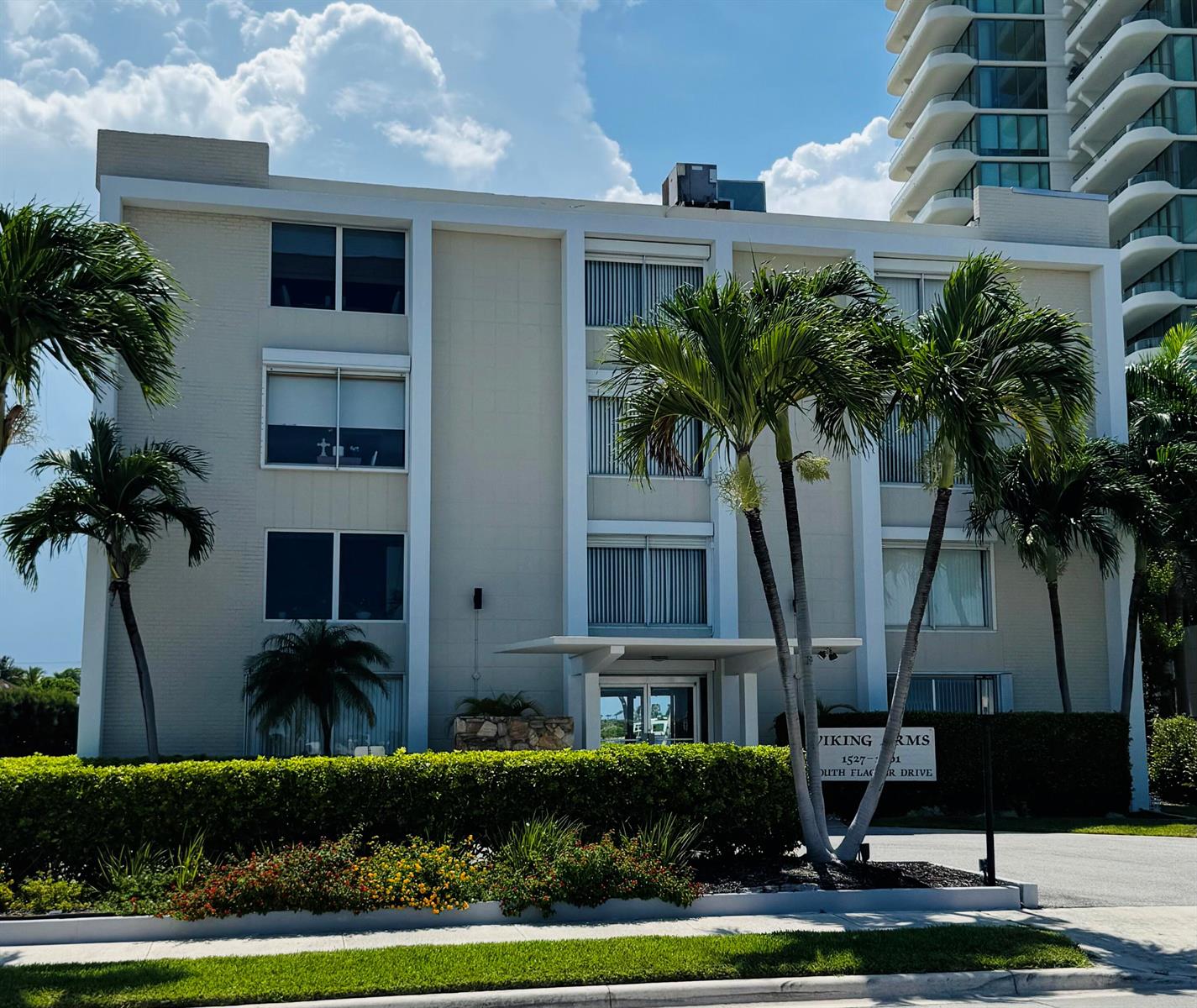 1527 S Flagler 112F (3)