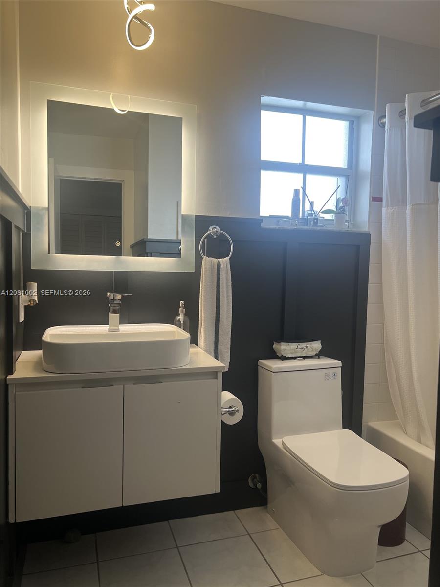 7501 SW 108th Ave — Photo 3