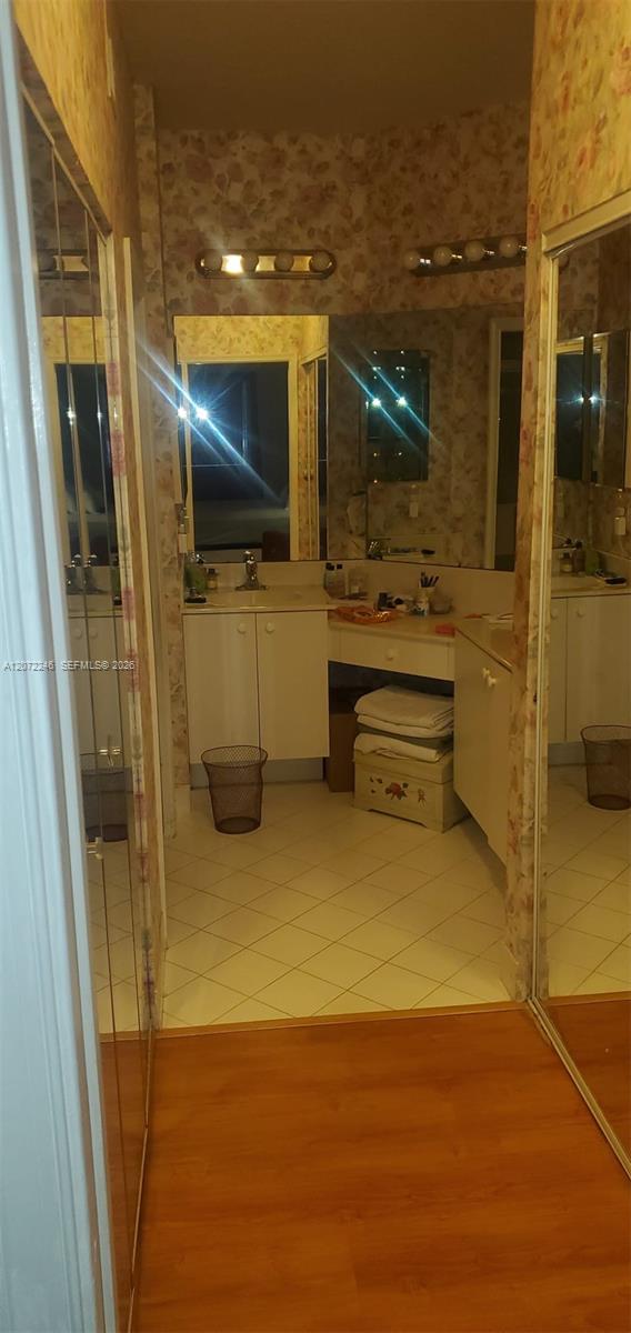 7775 Yardley Dr # 211 — Photo 5
