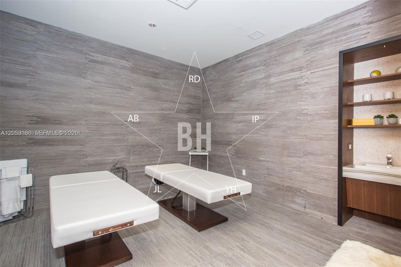 55 SW 9th St # 1104 View 11