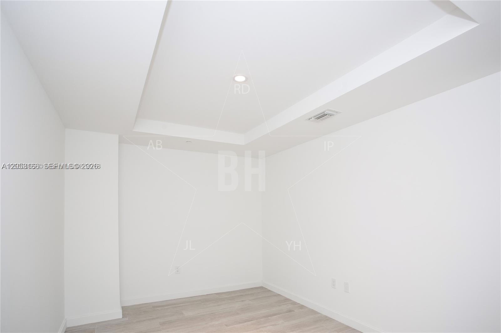 55 SW 9th St # 1104 View 4