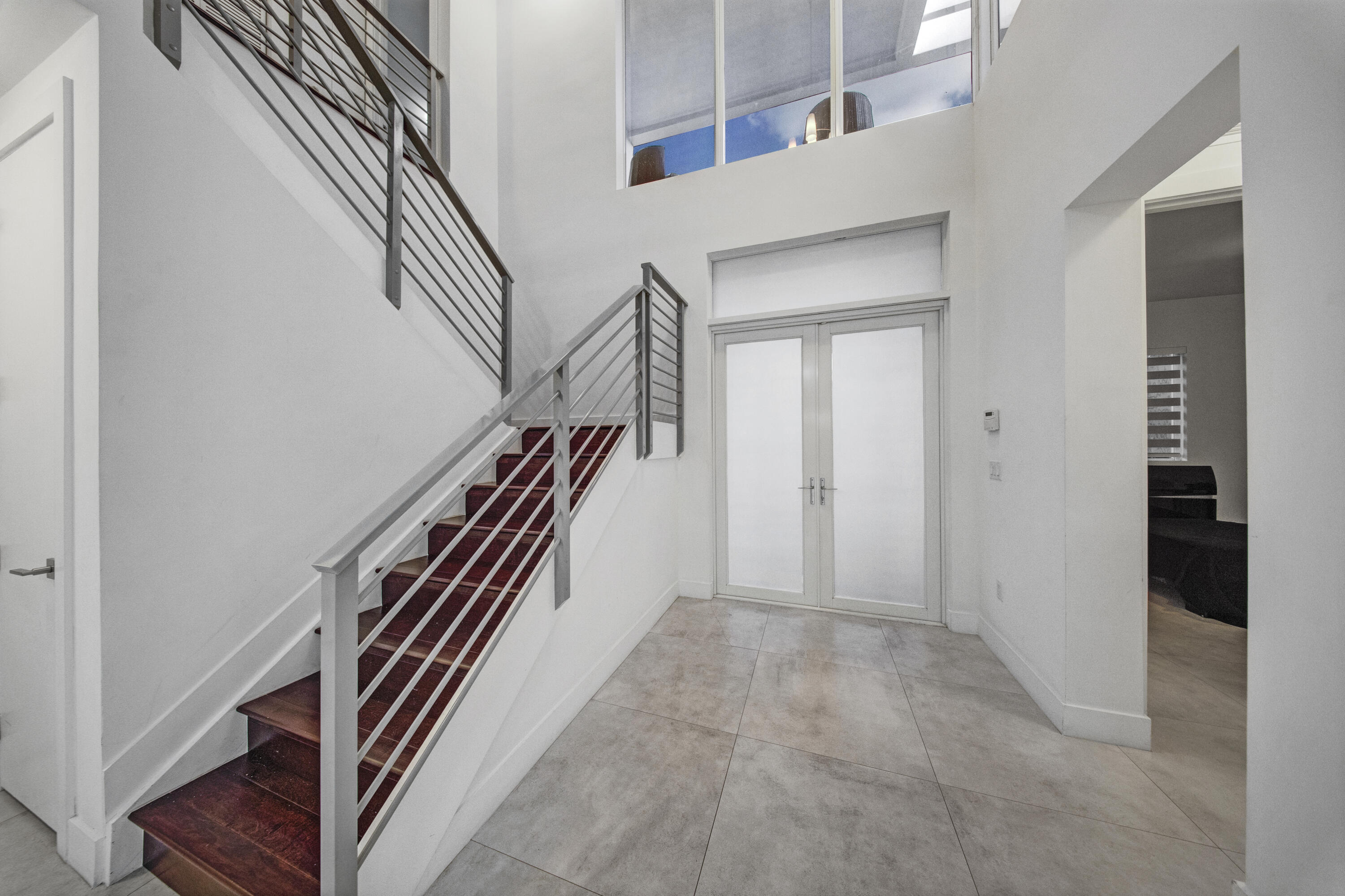 10081 NW 75TH Terrace — Photo 4