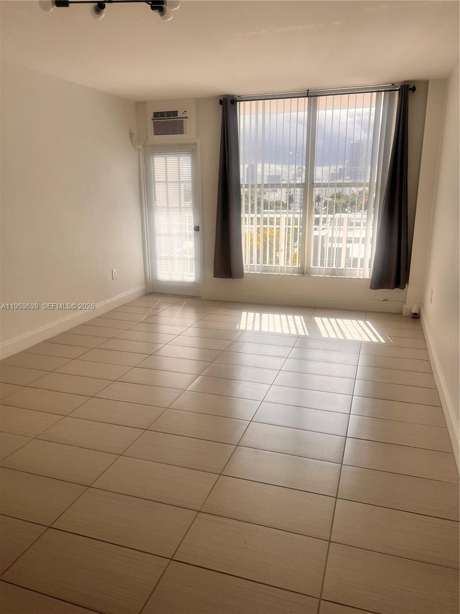 1300 Lincoln Rd # B902, Miami Beach FL 33139