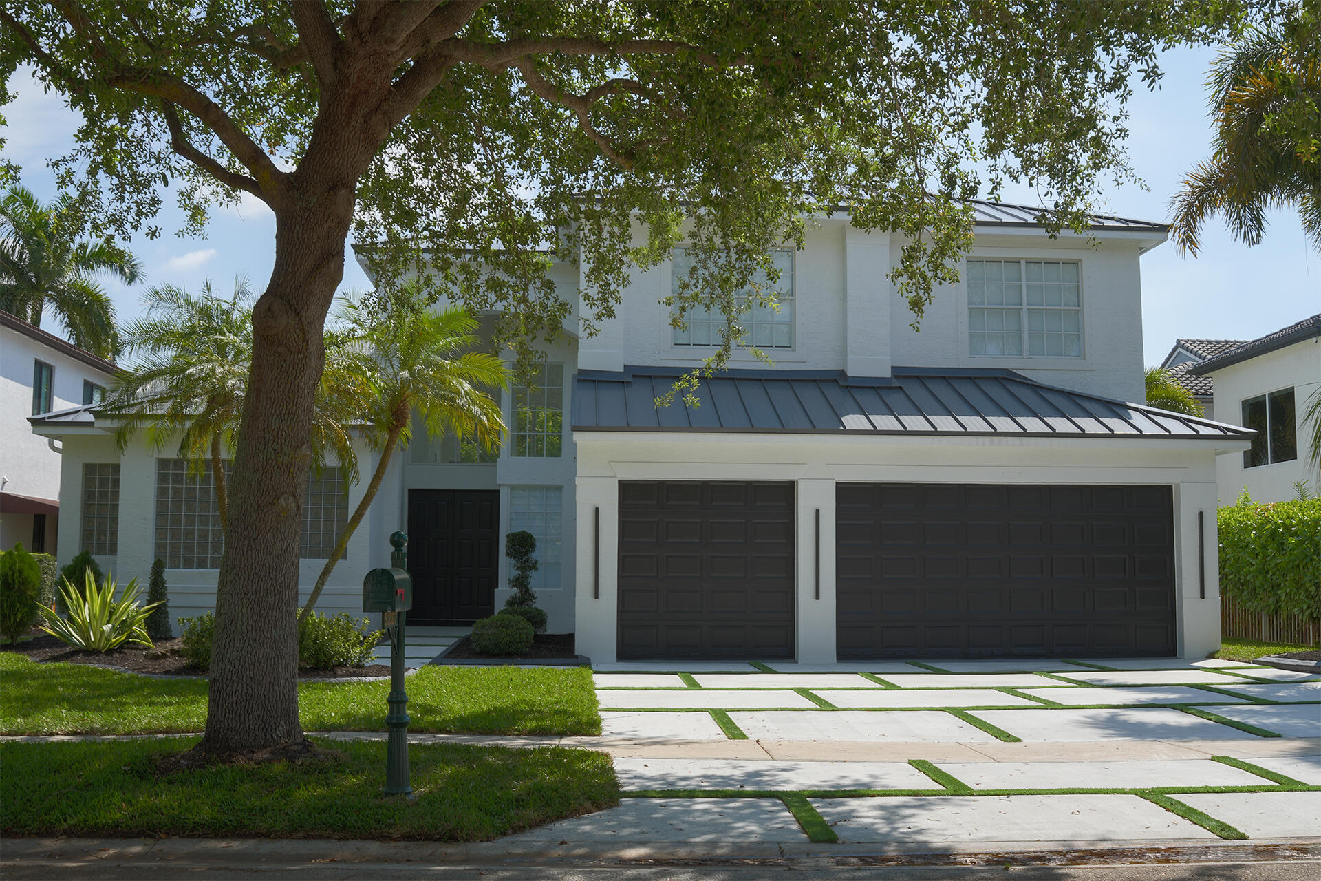 5227 SW 195th Terrace — Photo 2