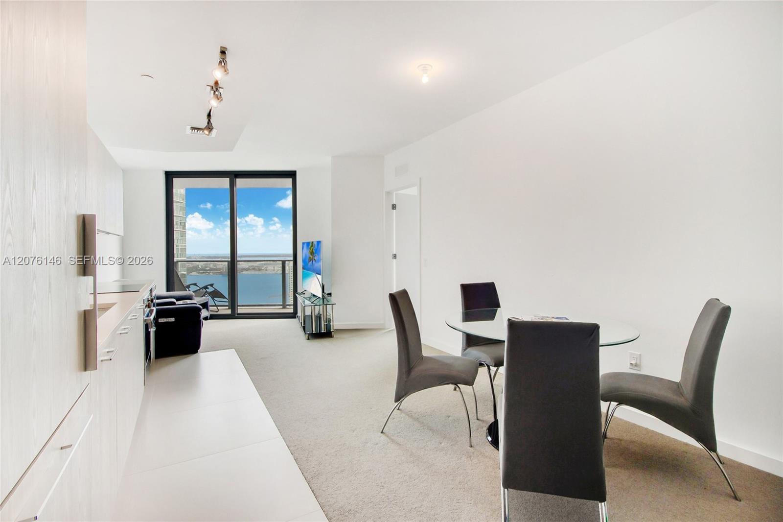 501 NE 31st St # 3607 — Photo 5