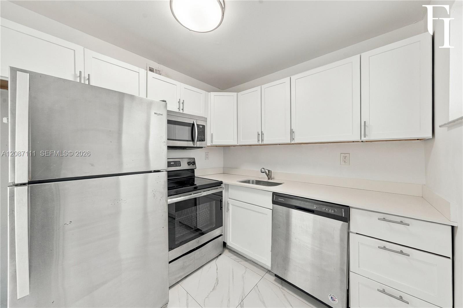 6965 Harding Ave # 406 — Photo 4