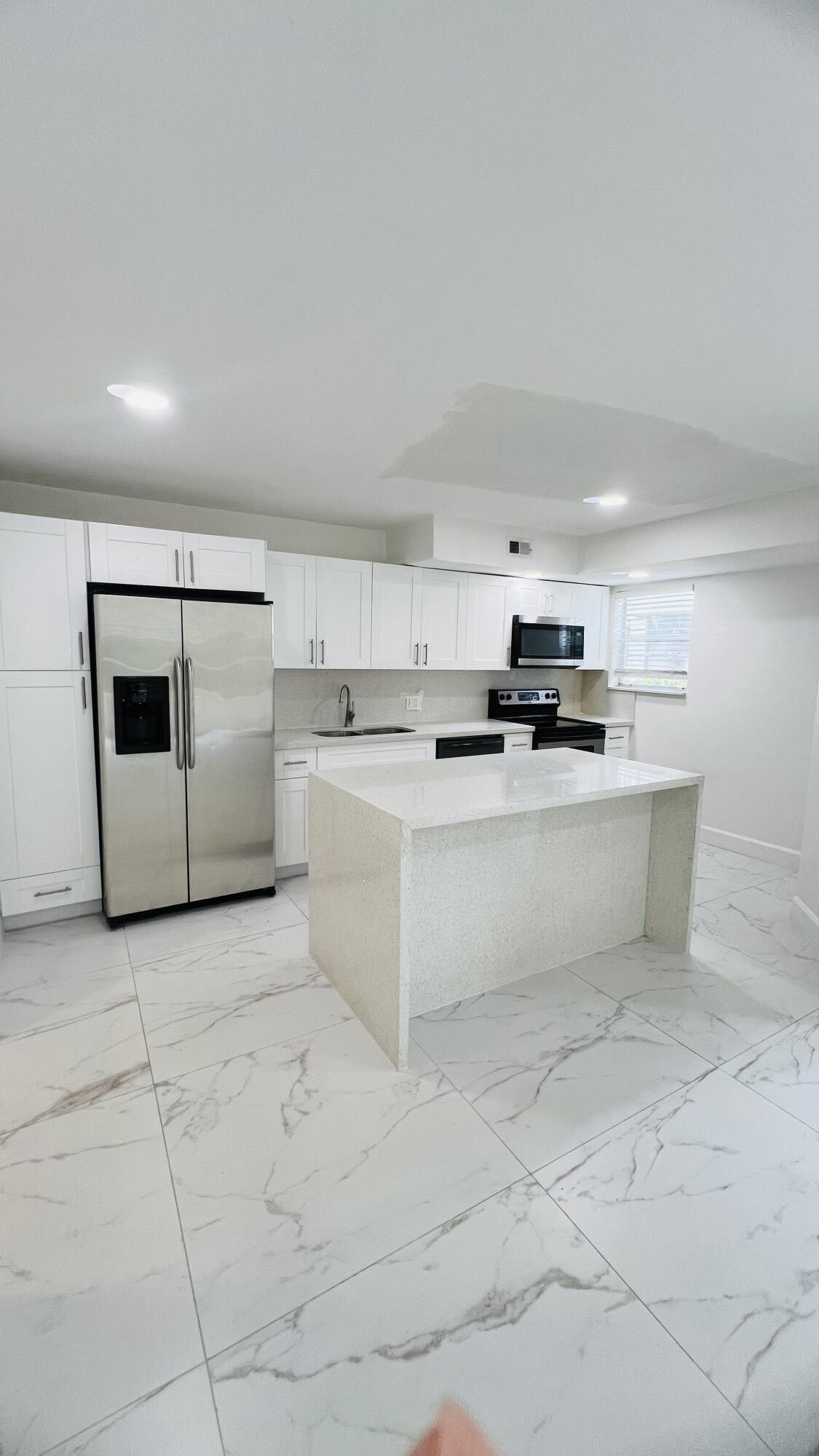 1401 Village Boulevard # 2012, West Palm Beach FL 33409