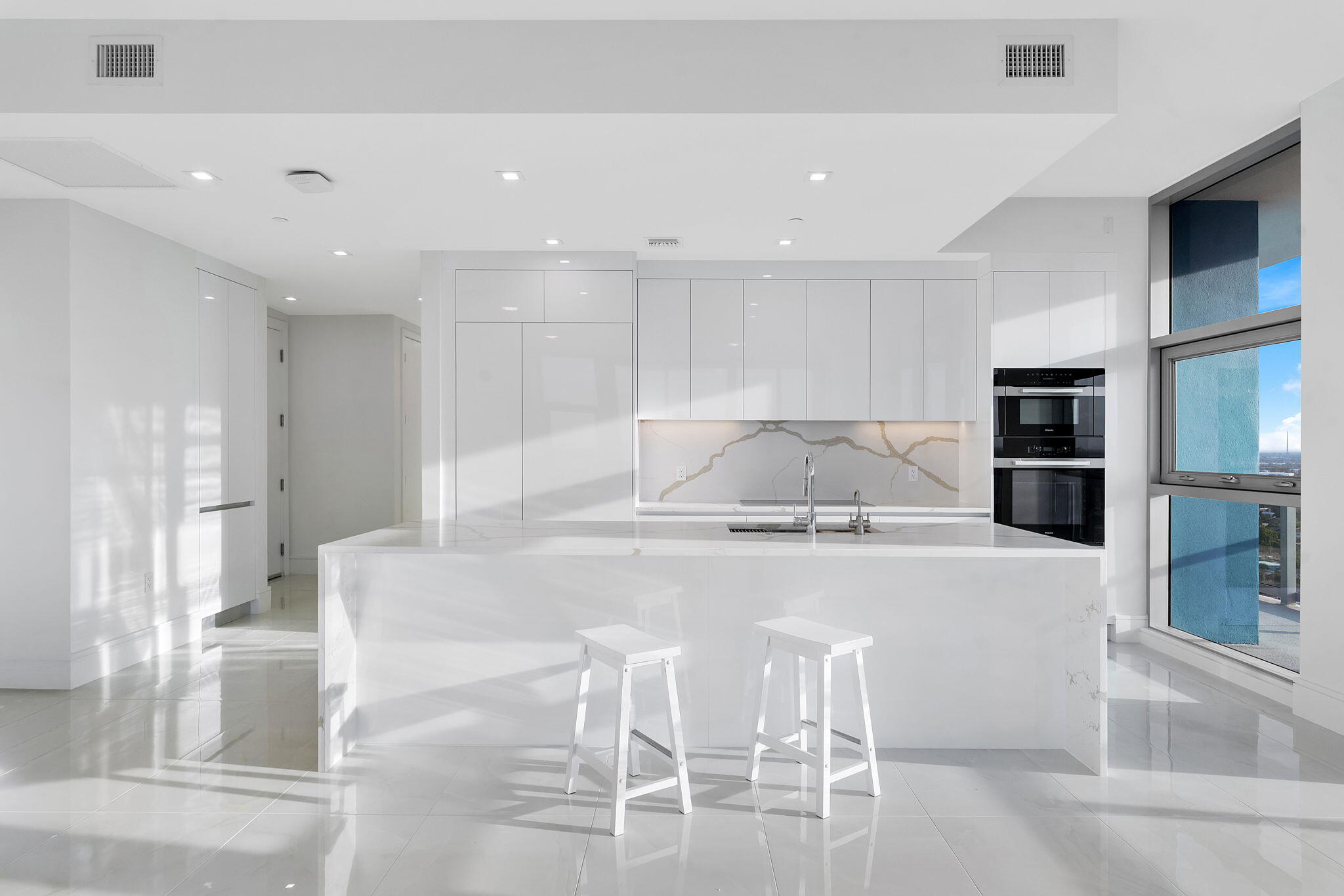 220 Lake Shore Drive # 2223 — Photo 4