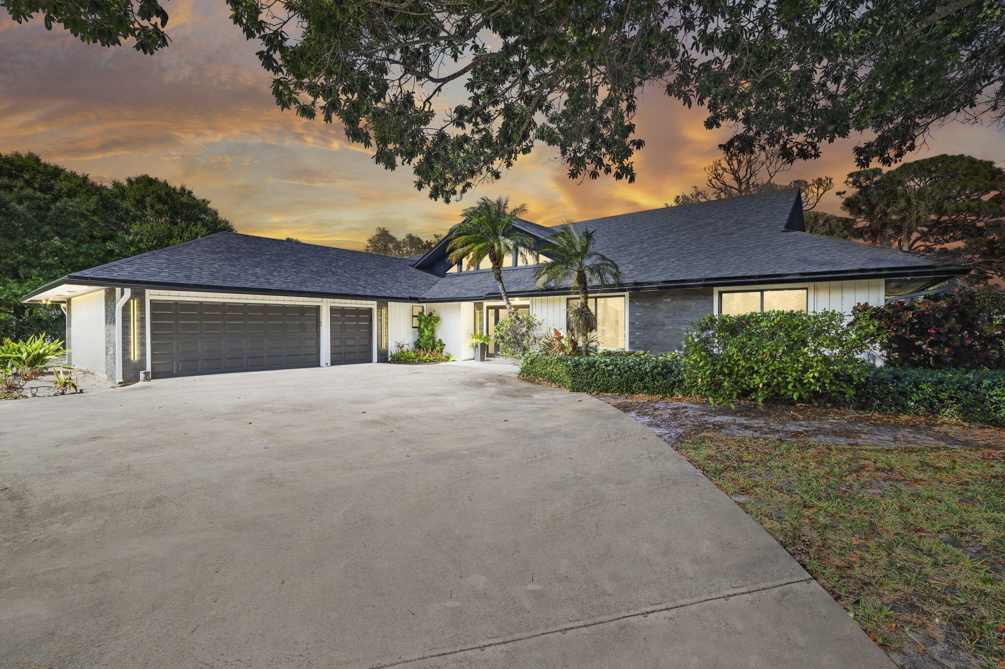 6549 Eastpointe Pines Street, Palm Beach Gardens FL 33418