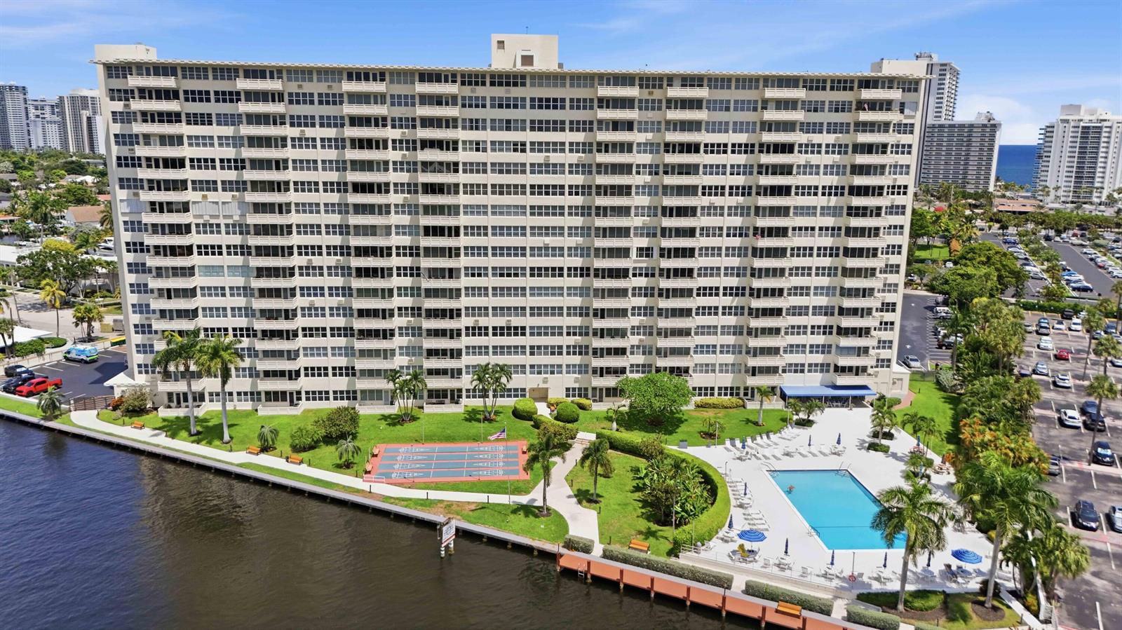 3200 NE 36th Street, Fort Lauderdale FL 33308