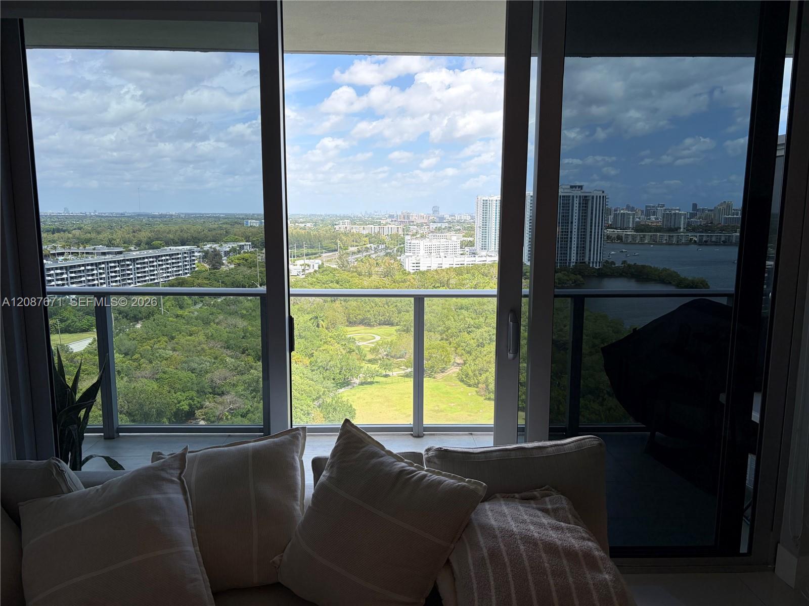 16385 Biscayne Blvd # 2104 — Photo 5