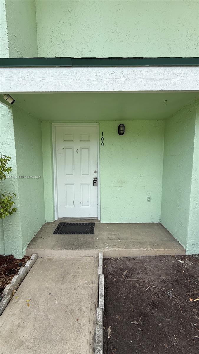 4098 N Pine Island Rd # 100 — Photo 3