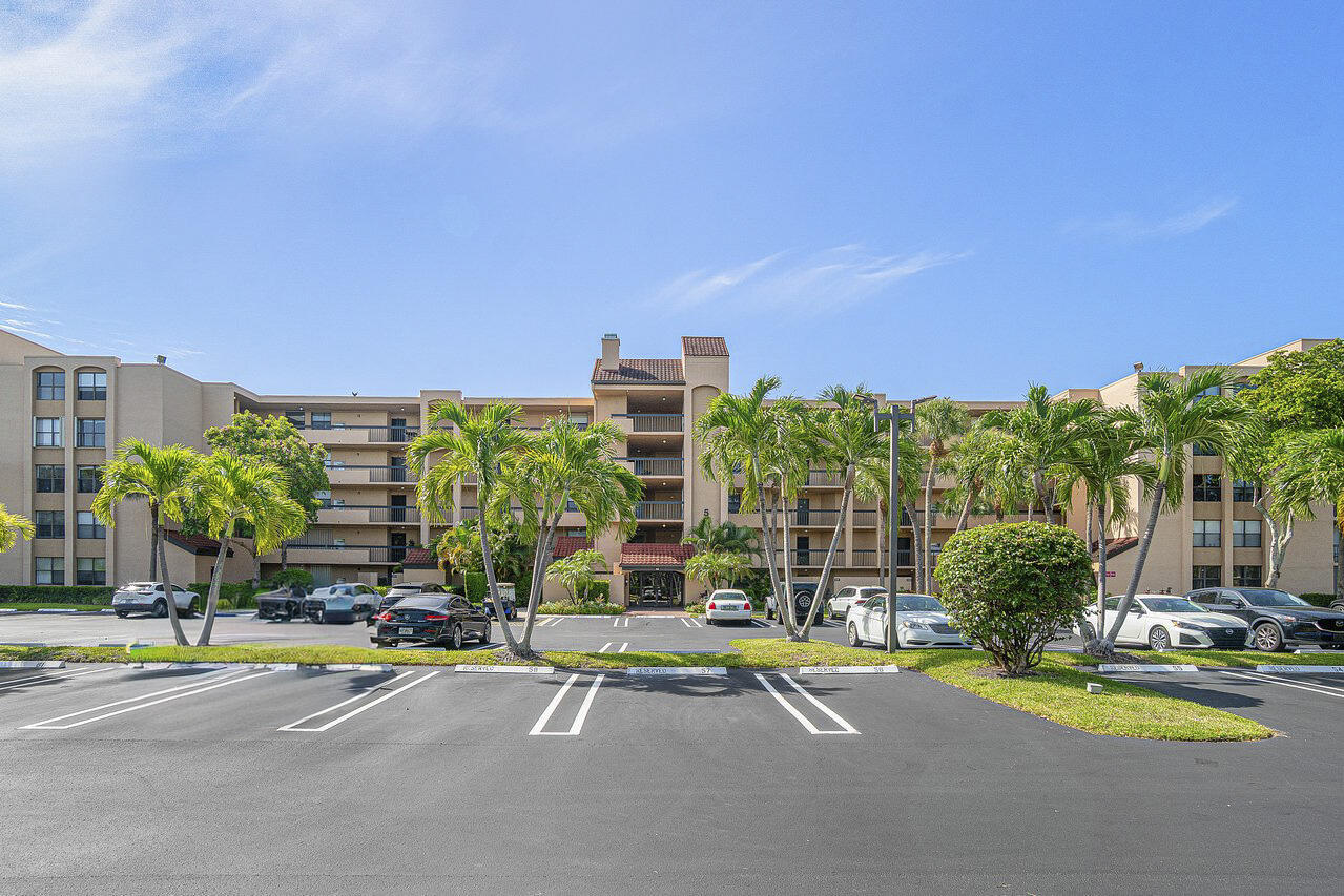 950 Egret Circle # 5202, Delray Beach FL 33444