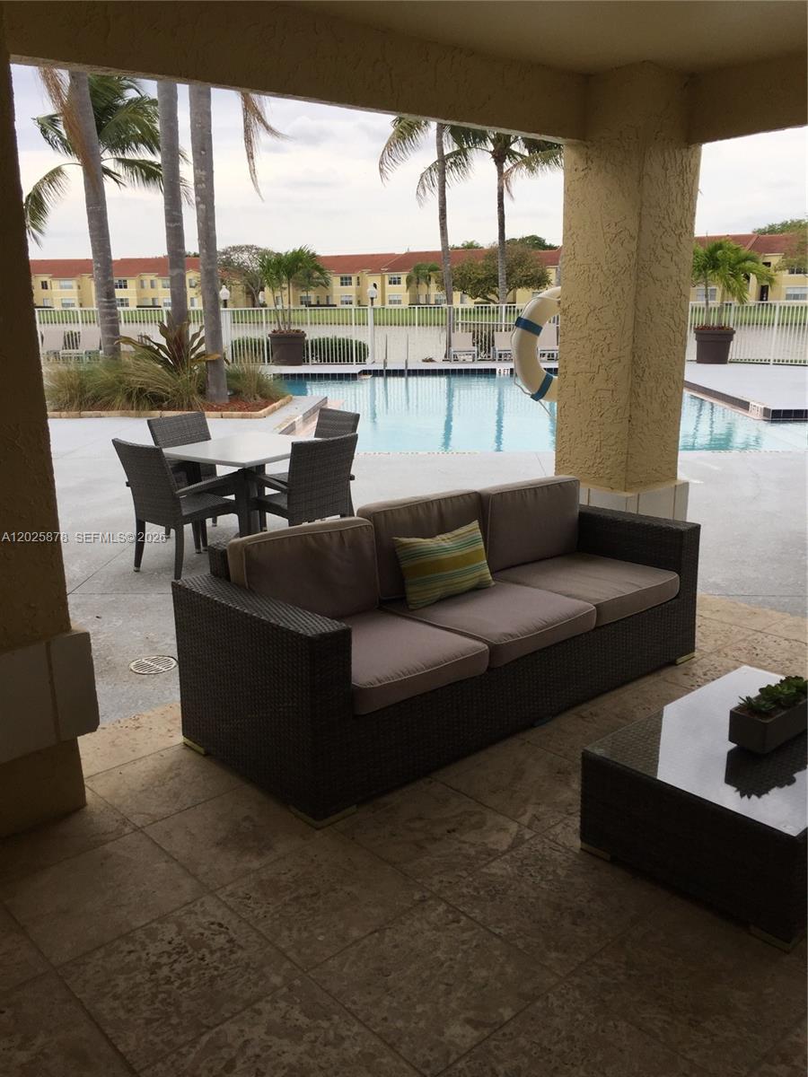 12870 Vista Isles Dr # 517 — Photo 2