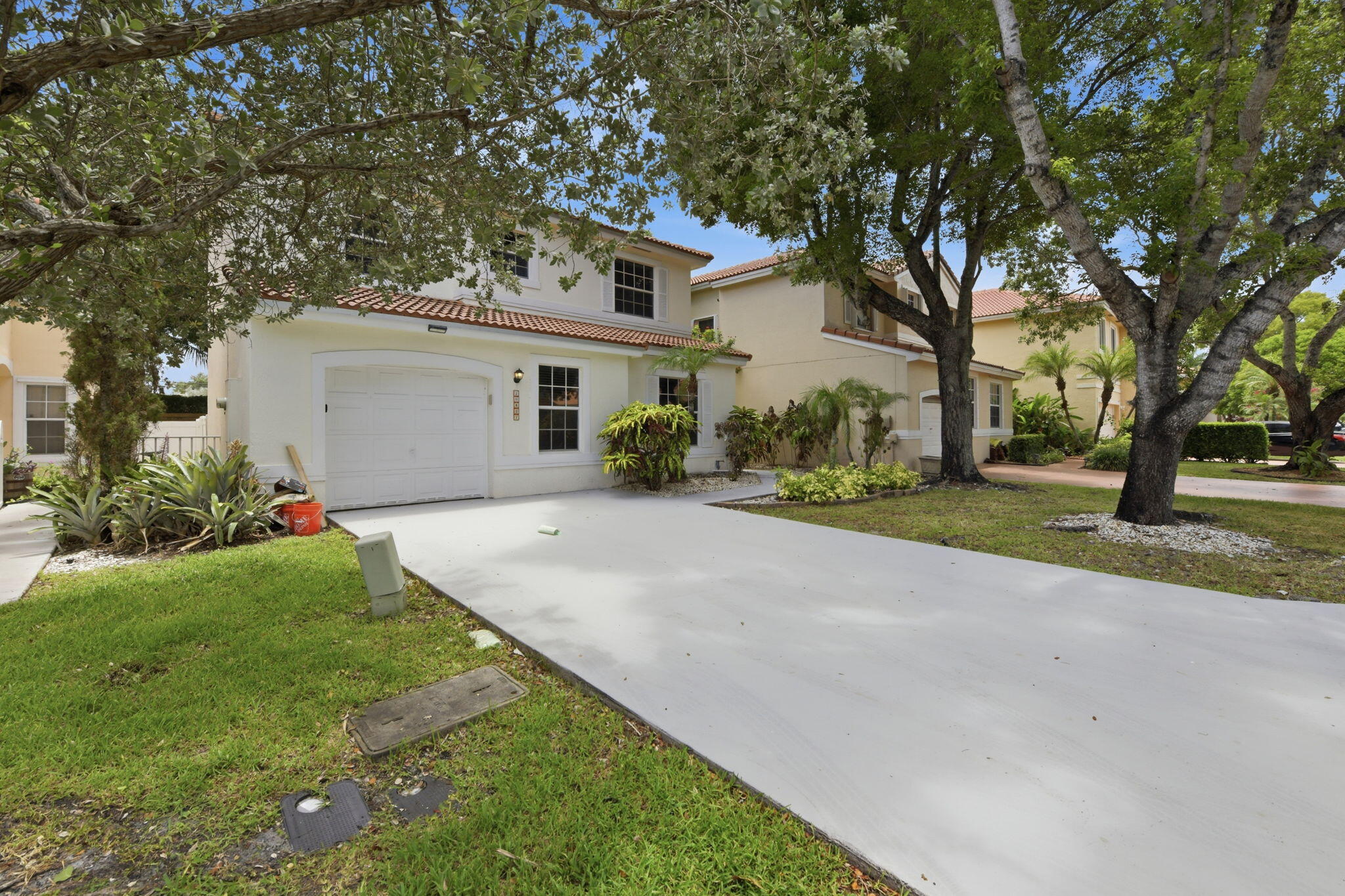 10837 NW 46TH Drive — Photo 2