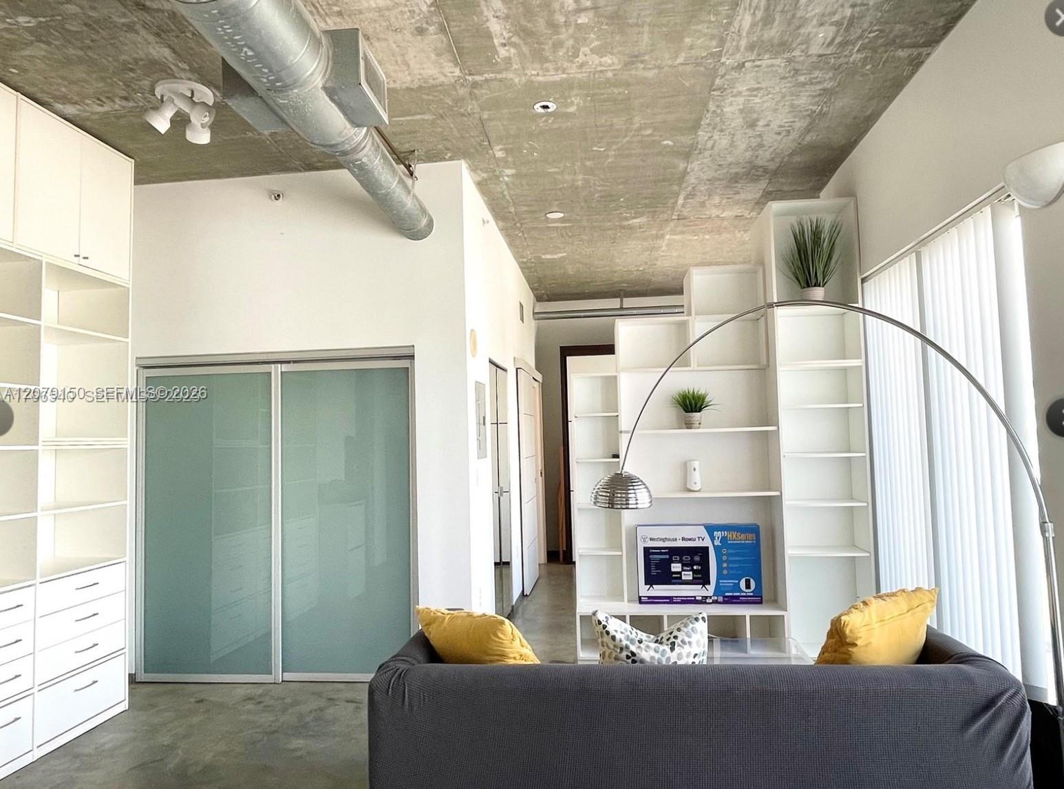 455 NE 25th St # 904 — Photo 2