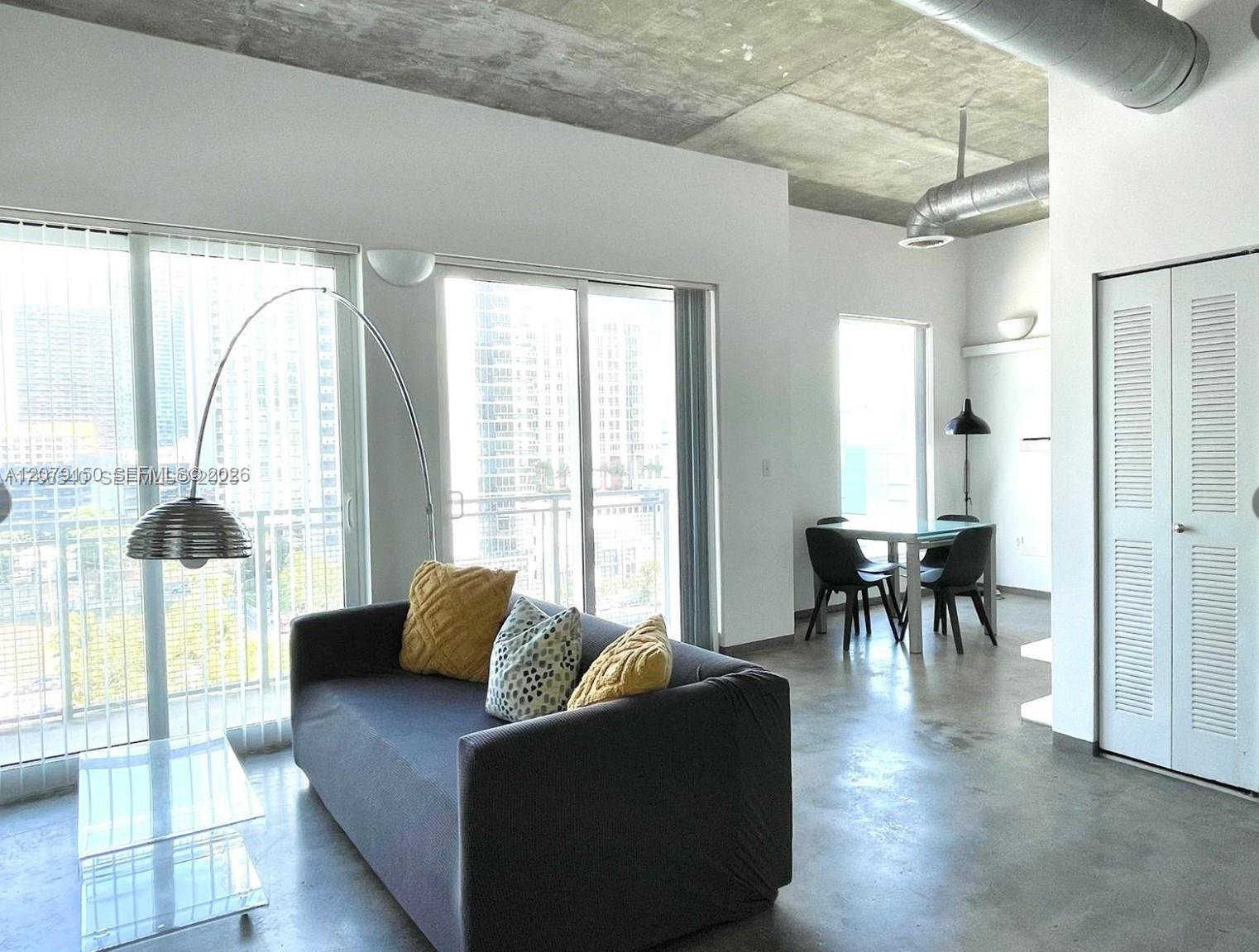 455 NE 25th St # 904 — Photo 5