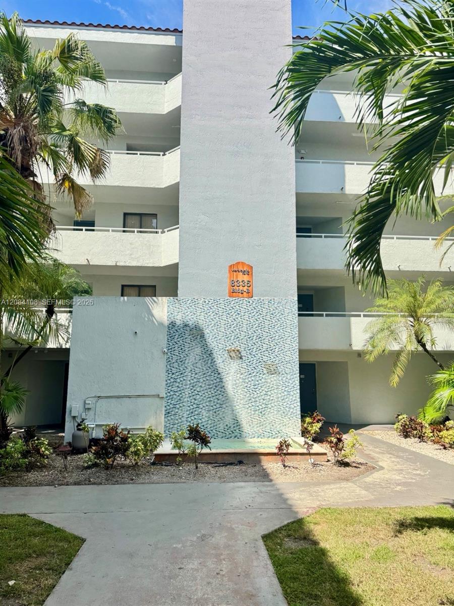 8335 SW 152nd Ave # 303 — Photo 3