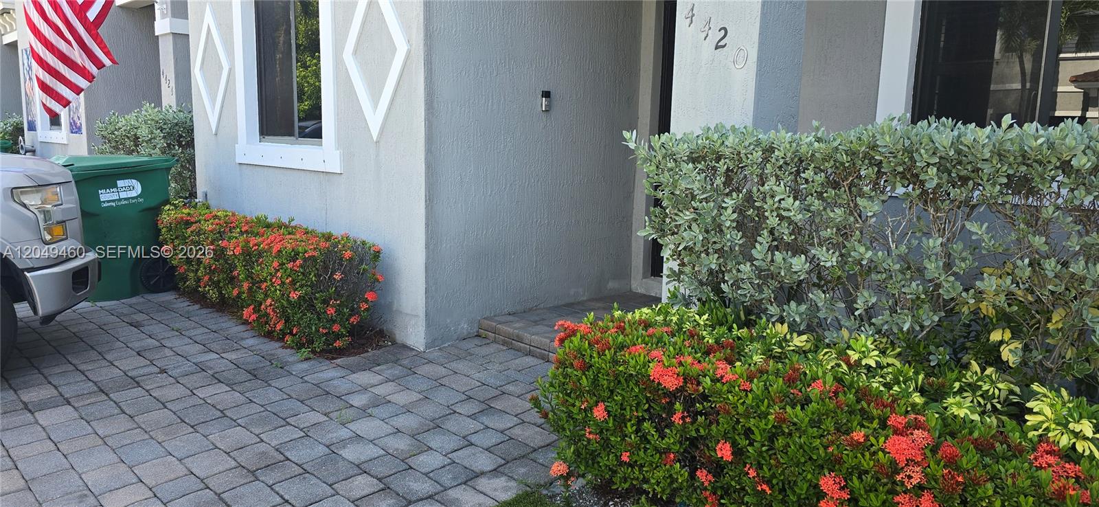 4420 SW 163rd Ct — Photo 3
