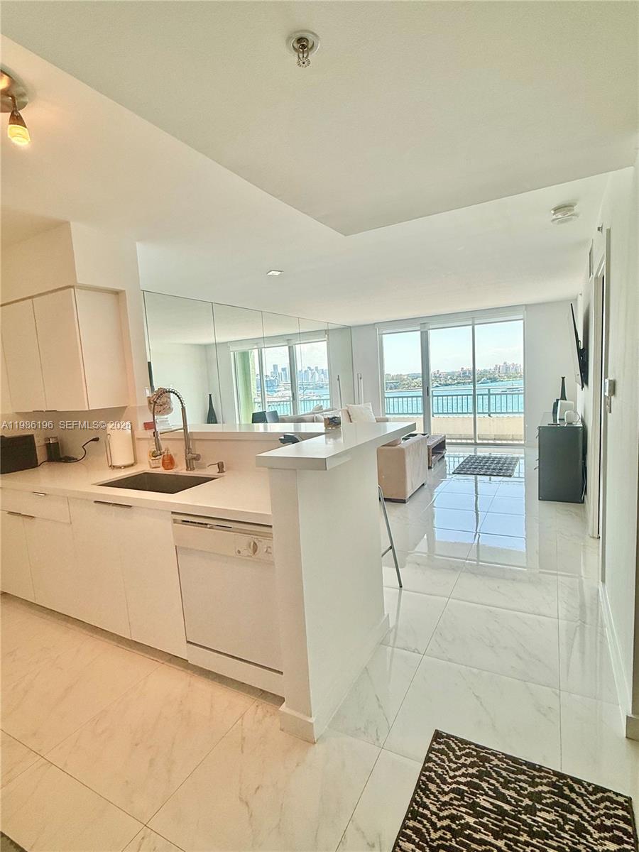 90 Alton Rd # 1106, Miami Beach FL 33139