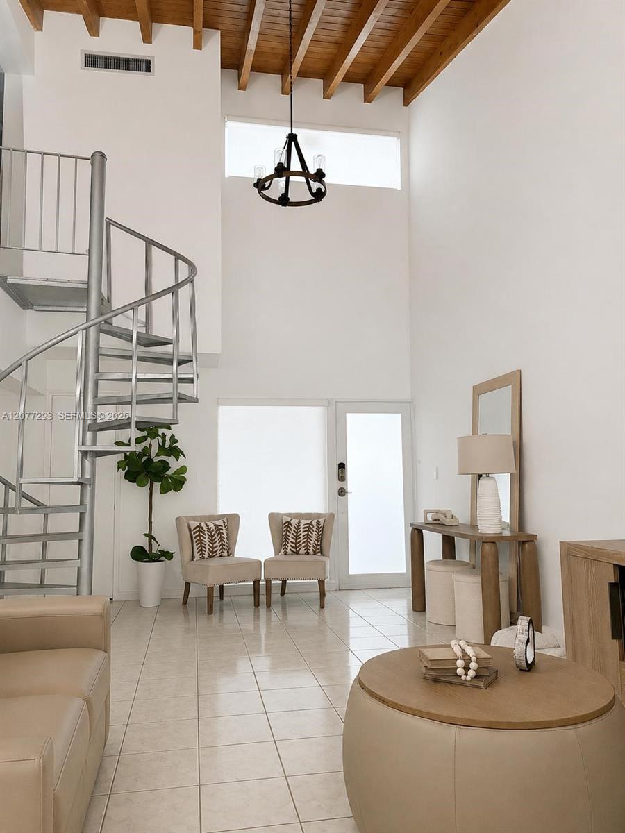 9171 Fontainebleau Blvd # 5, Miami FL 33172
