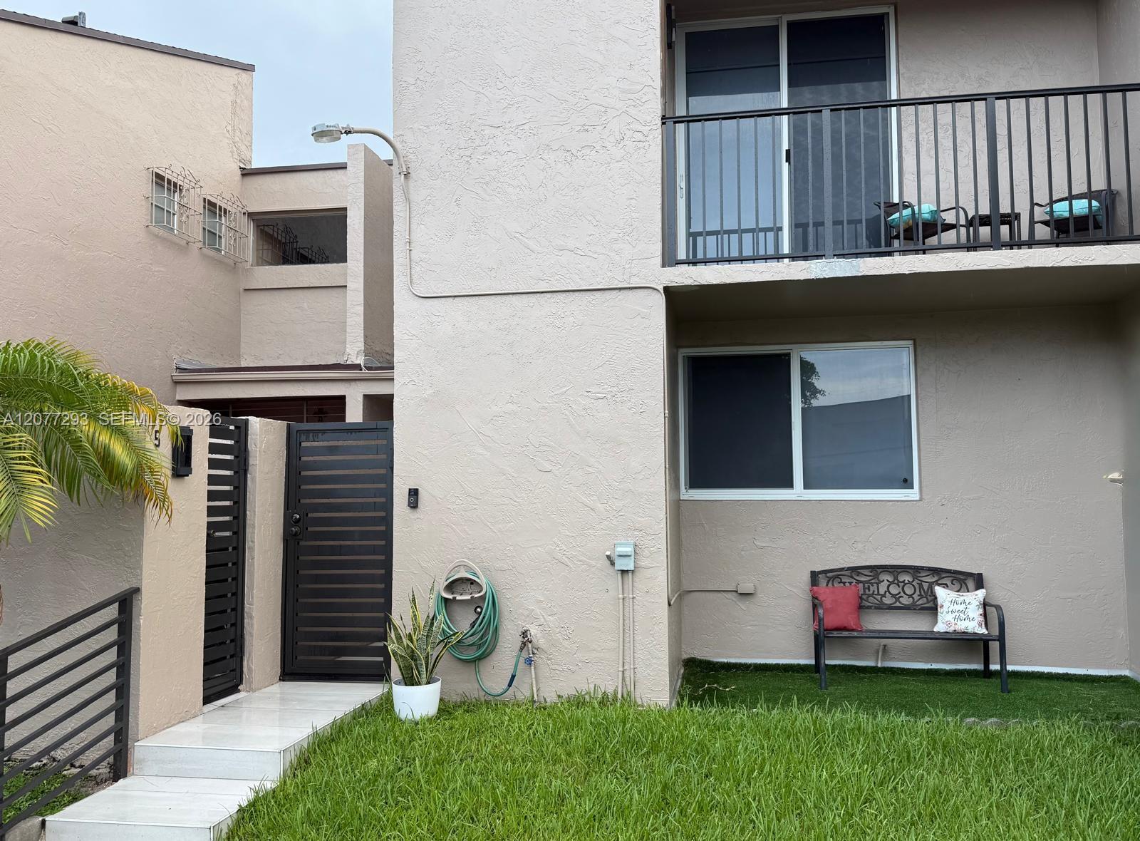 9171 Fontainebleau Blvd # 5 — Photo 3