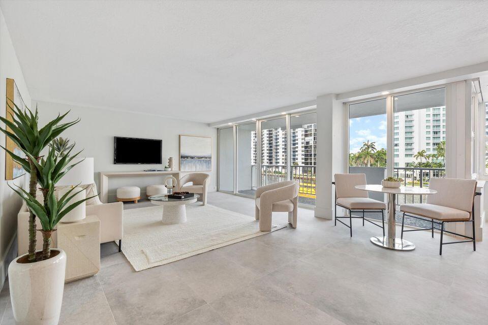 2800 E Sunrise Boulevard # 4c, Fort Lauderdale FL 33304