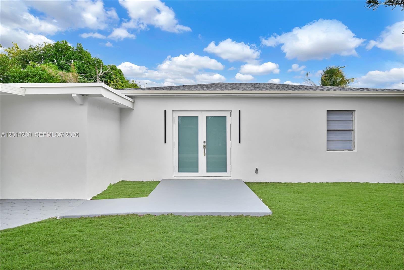 12621 NW 22nd Ct, Miami FL 33167
