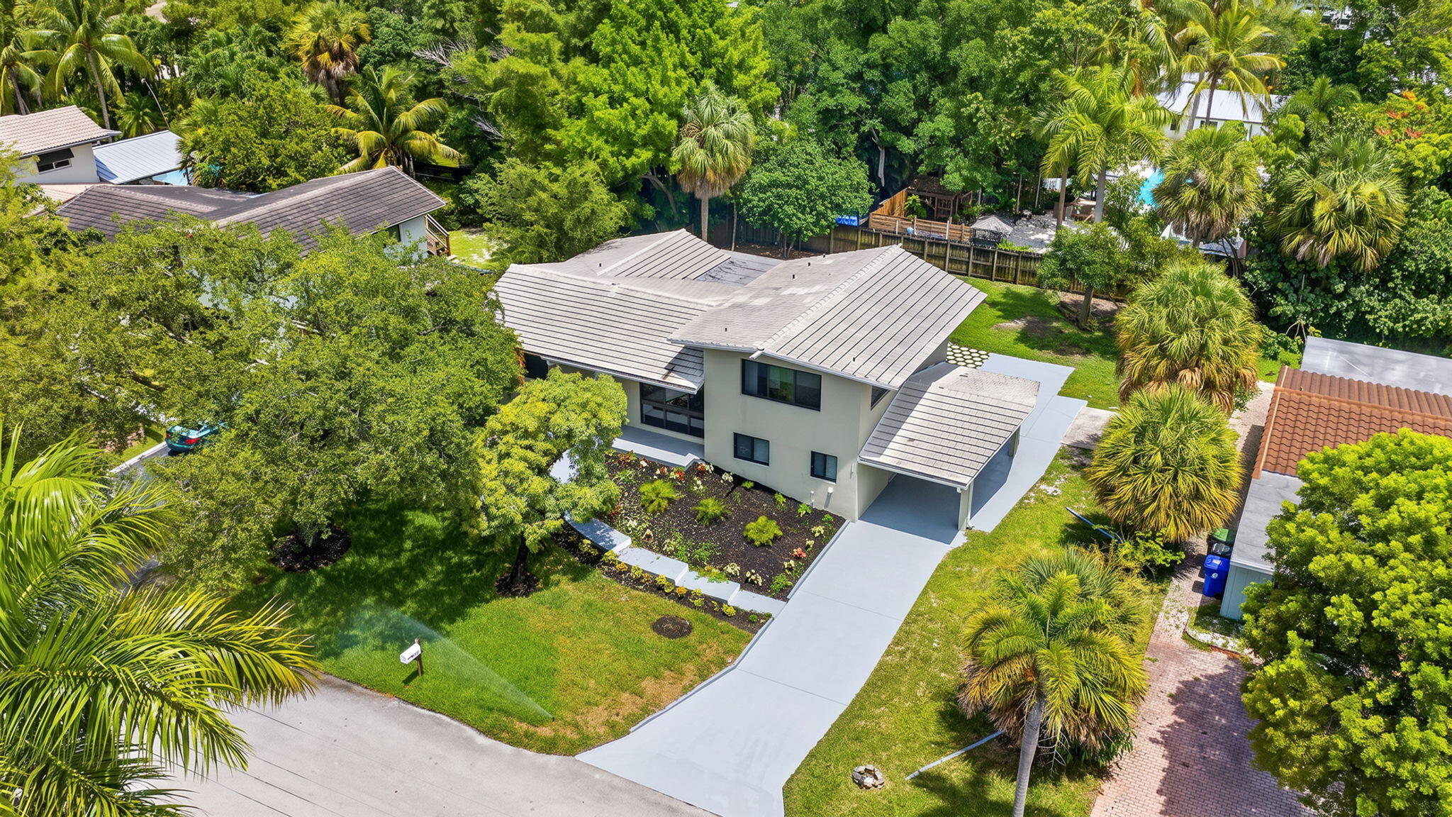 1701 SW 4TH Court — Photo 3