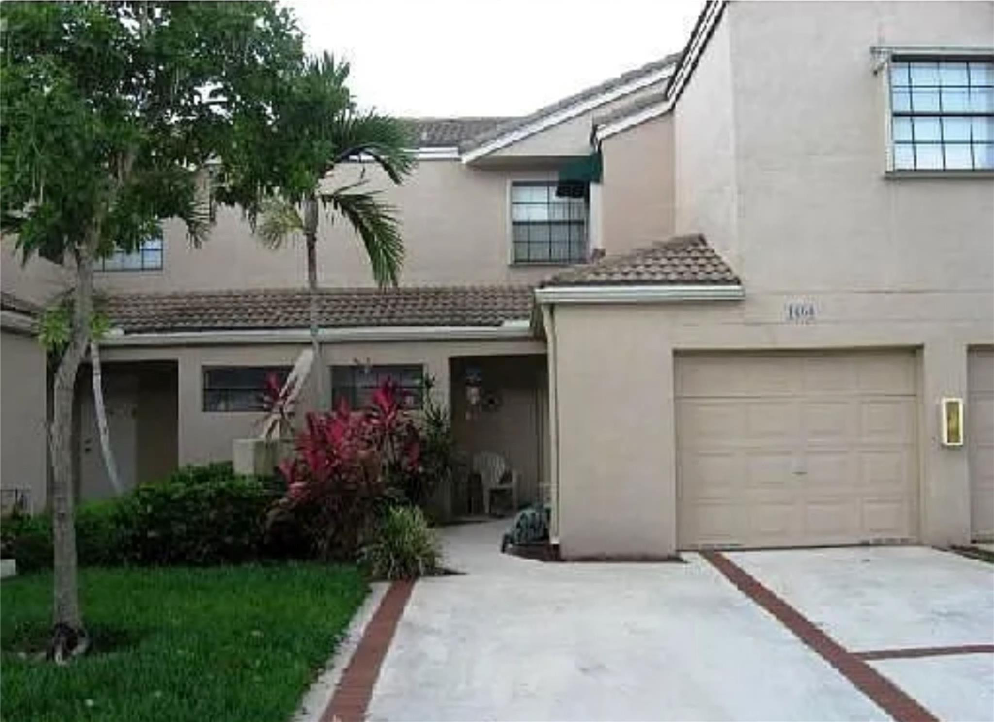 1668 Cypress Pointe Drive # 1668 — Photo 2