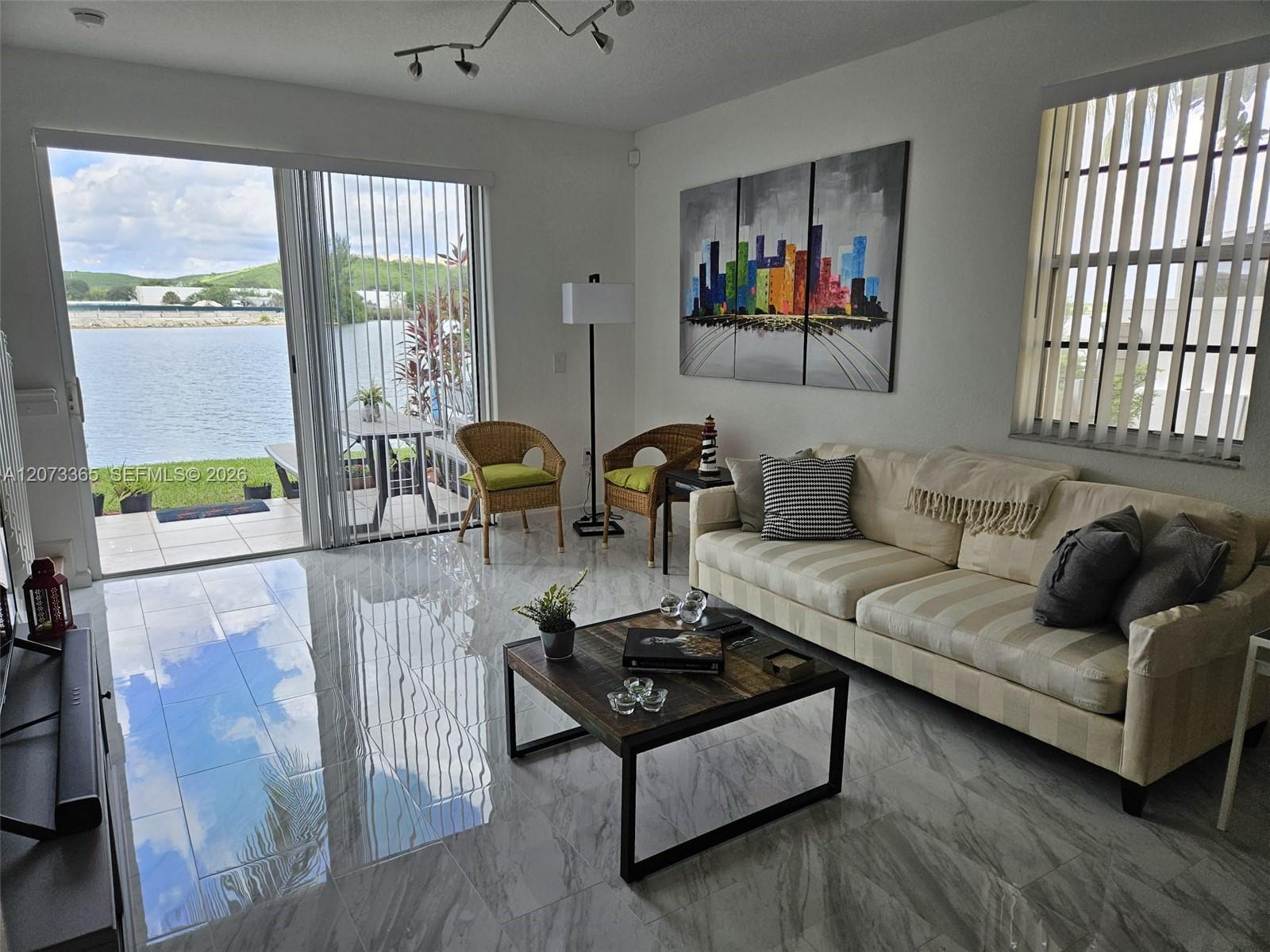 4135 Crystal Lake Dr — Photo 3