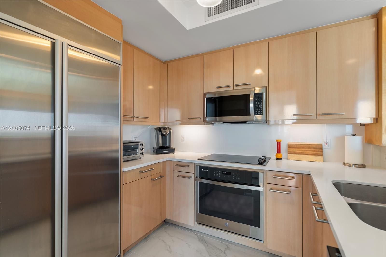3350 SW 27th Ave # 1807 — Photo 3